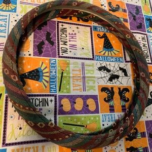 Steering wheel cover